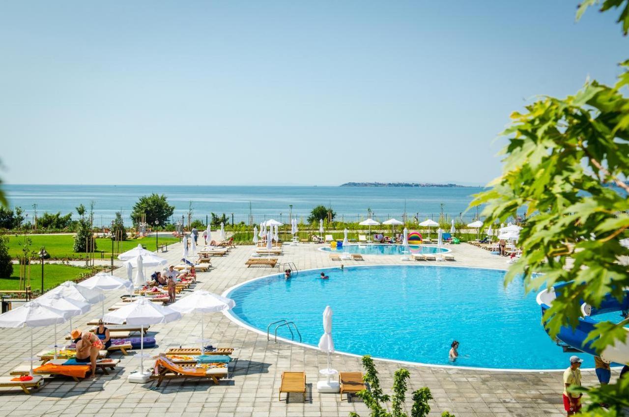 Prestige Fort Beach - Premium Apartments 스베티 블라스 외부 사진